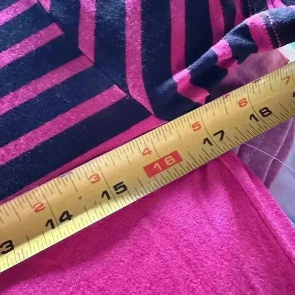 Lularoe XXS pink‎ & black classic t shirt. Custom graphic ornate travel trailer. - Picture 6 of 9